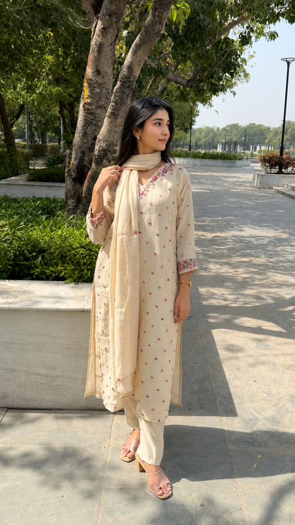 Chandi Buti Off-White Suit Set with tiny scattered butidar embroidery and V-neck